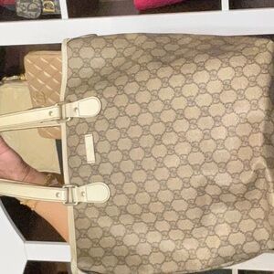 28. Gucci Tote Sold As Is Desc In Live No Cancel/returns